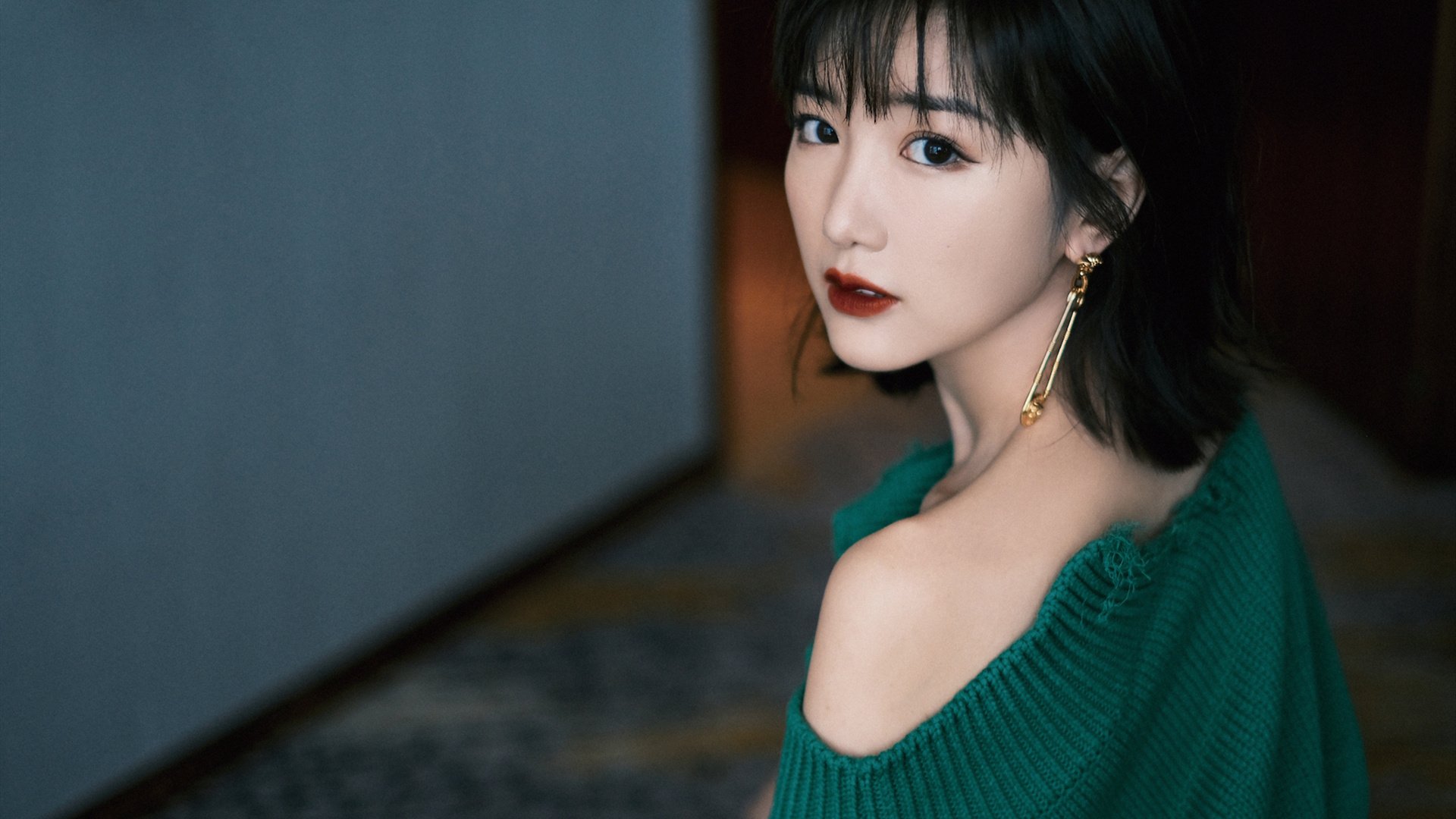 开云中国-C罗晒合影纪念职业生涯第五百球,c罗连续8个赛季50球